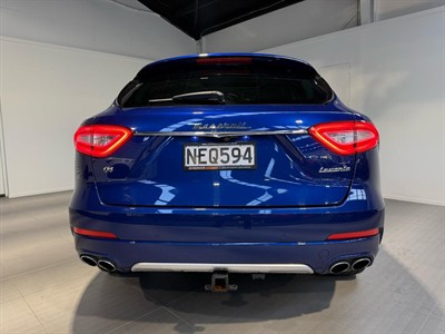 2020 Maserati Levante - Thumbnail