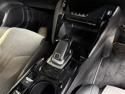 2020 Peugeot 208 - Thumbnail