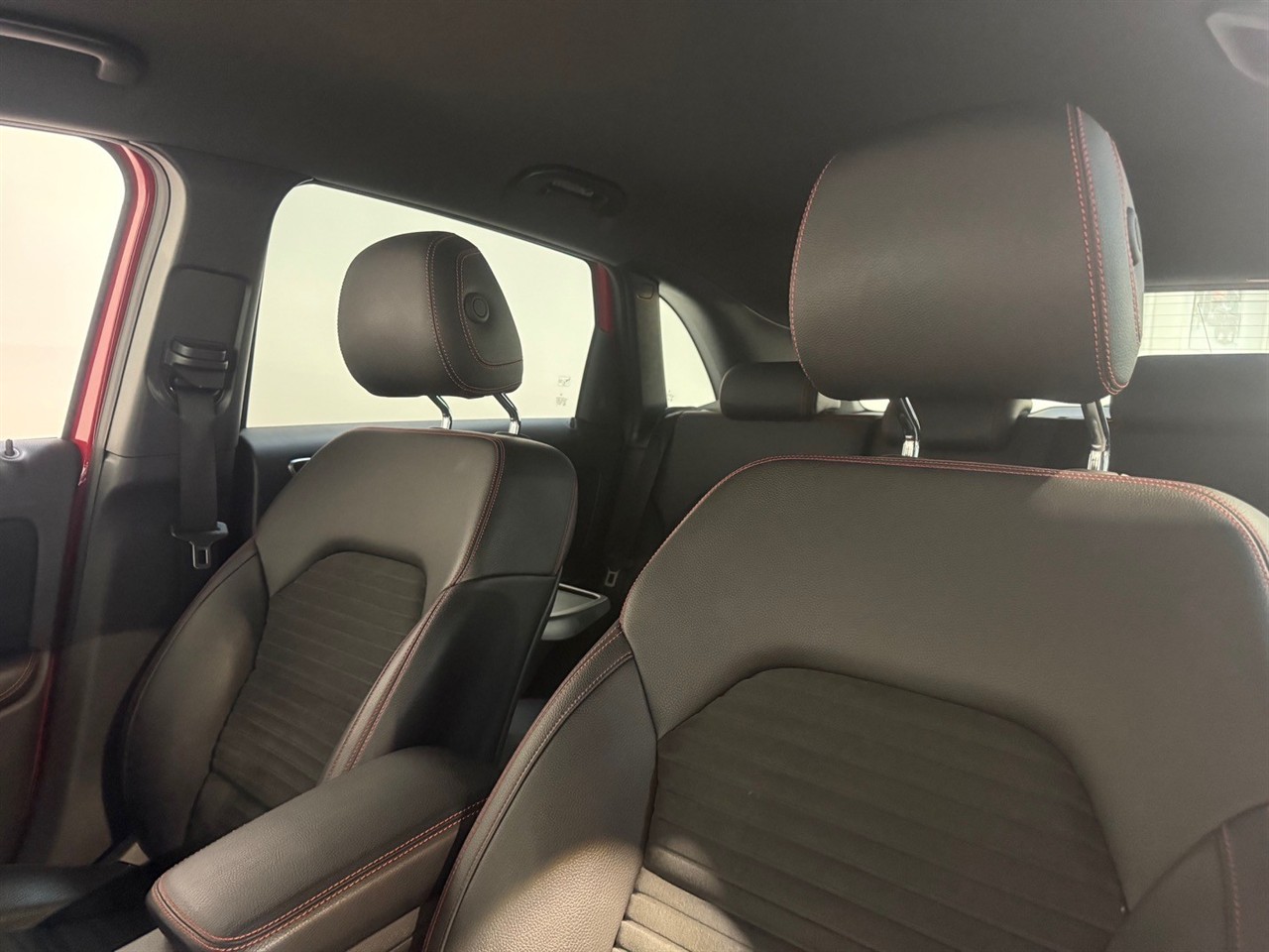 2016 Mercedes-Benz B 180