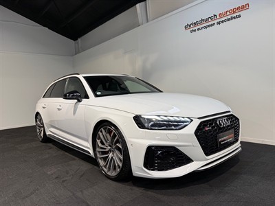 2021 Audi RS4 - Thumbnail