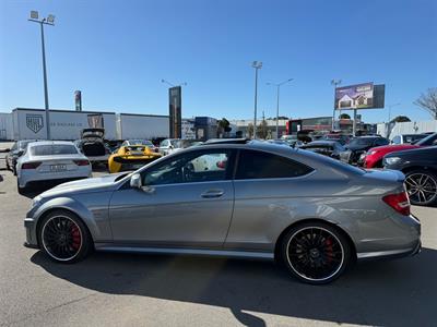 2011 Mercedes-Benz C 63 - Thumbnail