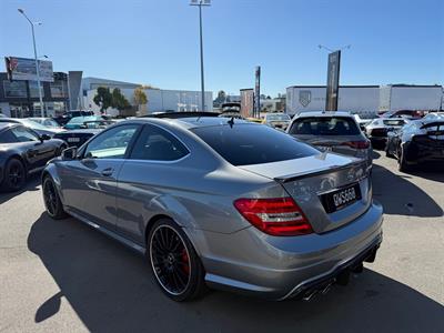 2011 Mercedes-Benz C 63 - Thumbnail