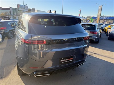 2023 Land Rover Range Rover - Thumbnail