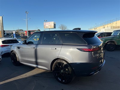 2023 Land Rover Range Rover - Thumbnail