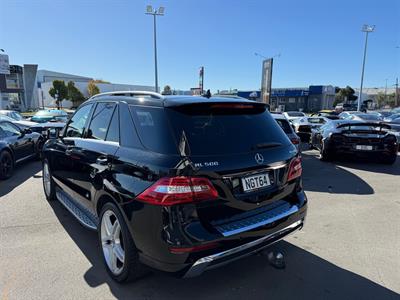 2013 Mercedes-Benz ML 500 - Thumbnail