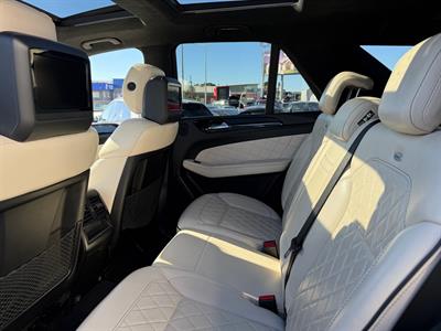 2013 Mercedes-Benz ML 500 - Thumbnail