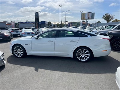 2014 Jaguar XJ - Thumbnail