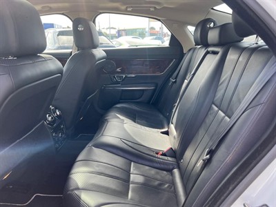 2014 Jaguar XJ - Thumbnail
