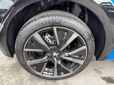 2024 Peugeot 208 - Thumbnail