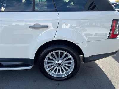 2009 Land Rover Range Rover Sport - Thumbnail