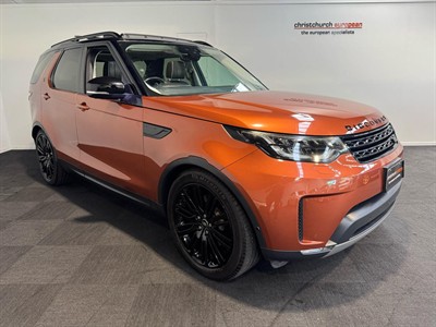 2017 Land Rover Discovery - Thumbnail