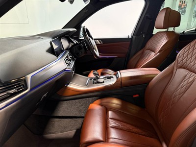 2019 BMW X5 - Thumbnail