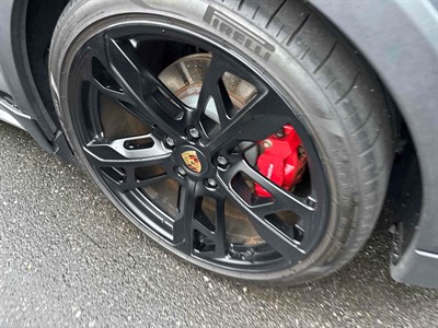 2021 Porsche Taycan - Thumbnail