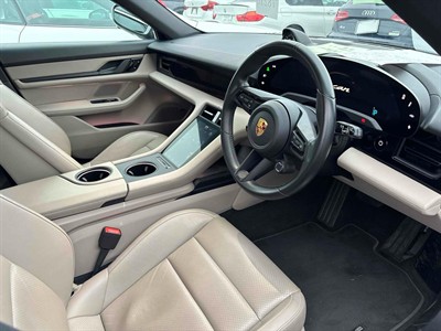 2021 Porsche Taycan - Thumbnail