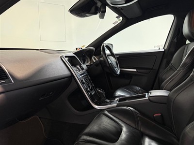 2014 Volvo XC60 - Thumbnail