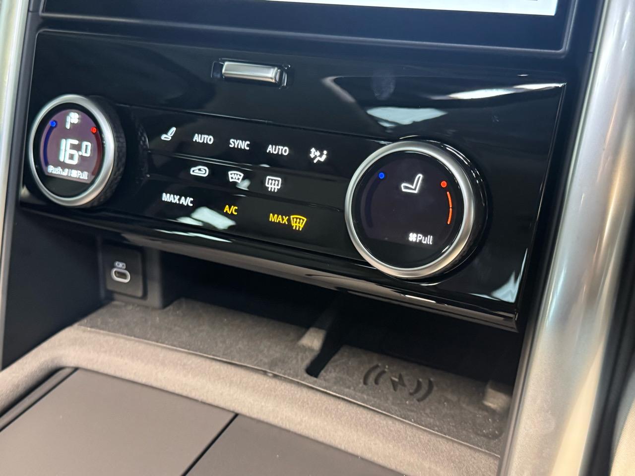 2024 Land Rover Discovery