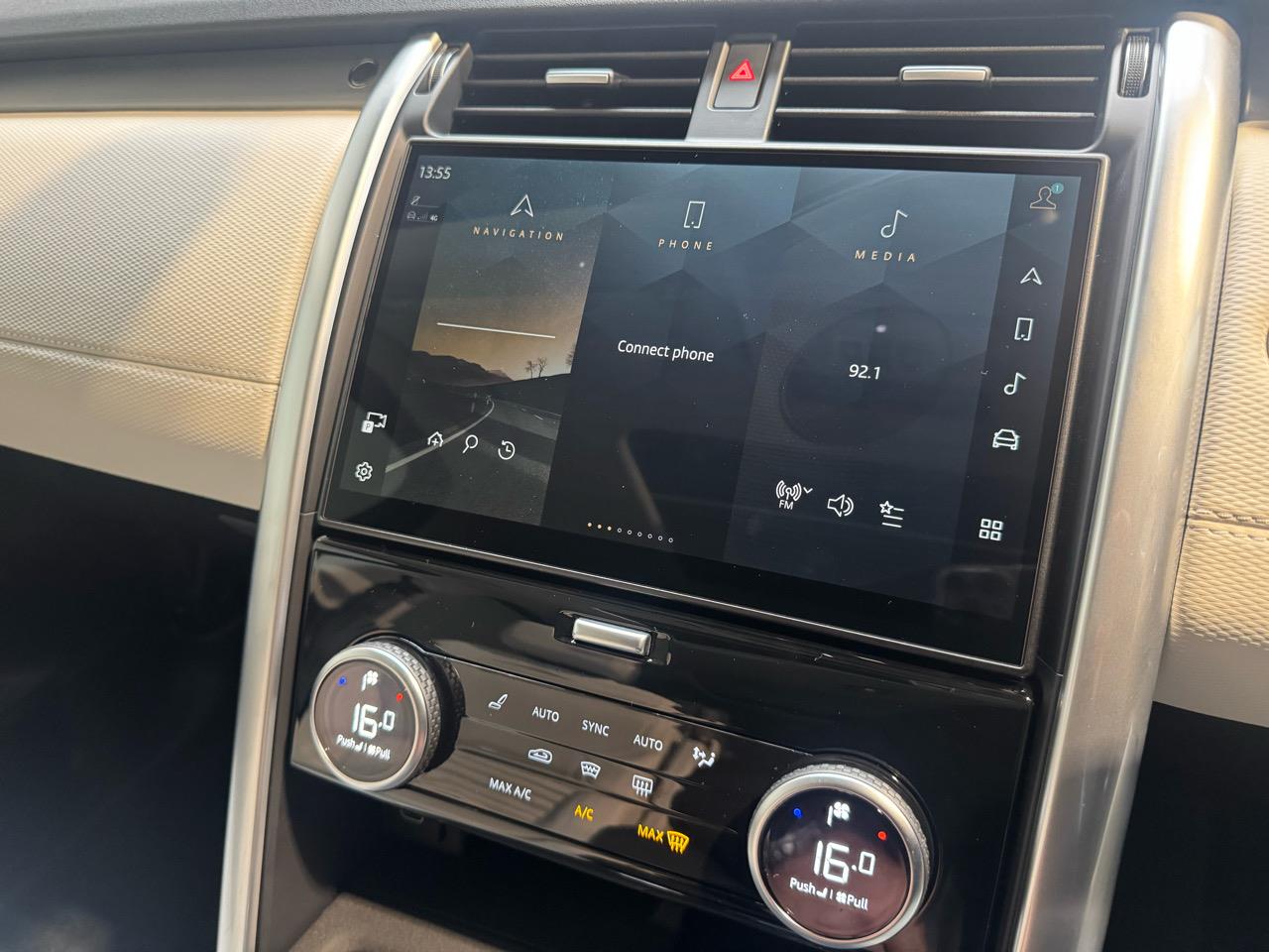 2024 Land Rover Discovery