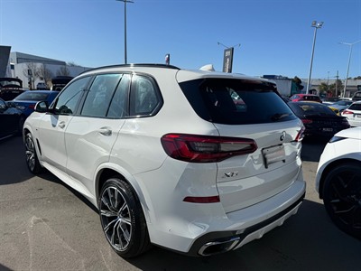 2019 BMW X5 - Thumbnail