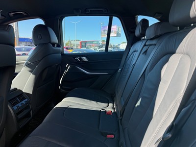 2019 BMW X5 - Thumbnail