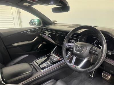 2021 Audi RS Q8 - Thumbnail