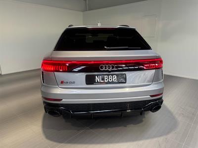 2021 Audi RS Q8 - Thumbnail