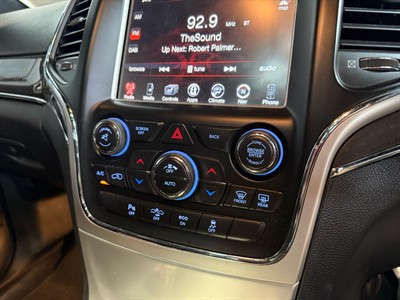 2015 Jeep Grand Cherokee - Thumbnail