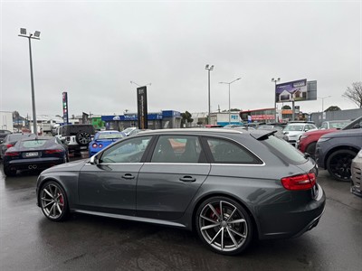 2015 Audi RS4 - Thumbnail