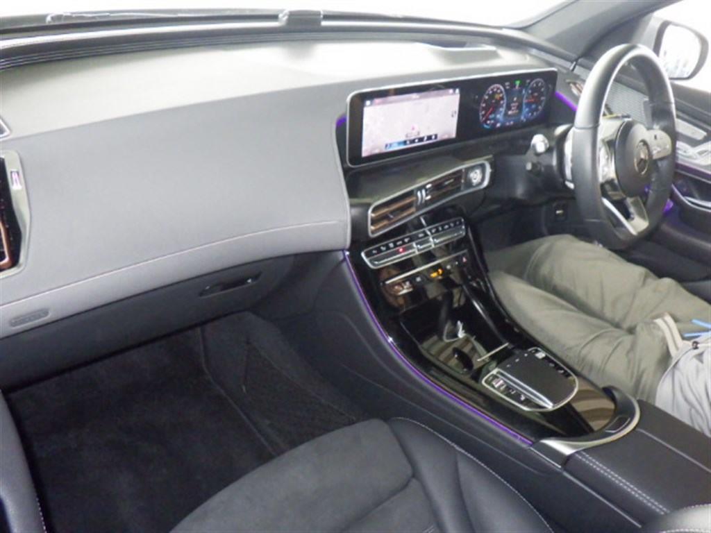 2020 Mercedes-Benz EQC
