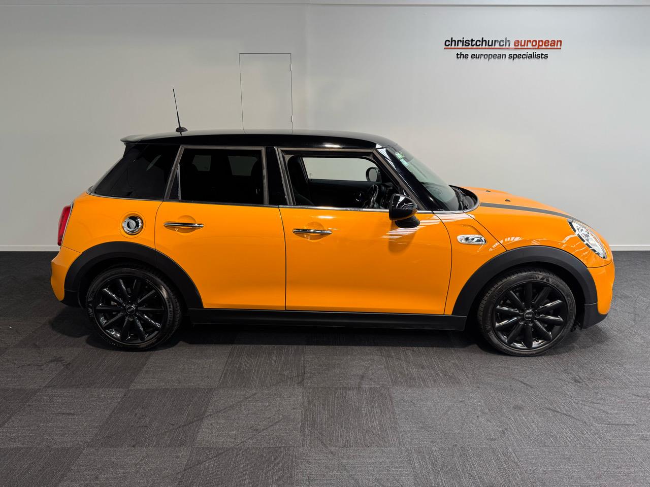 2017 Mini Cooper