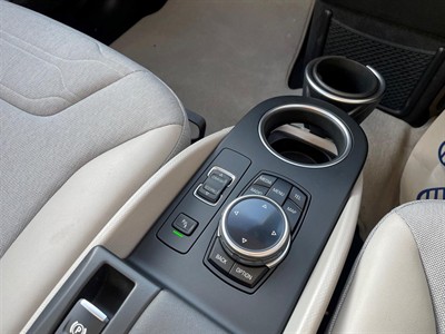 2015 BMW i3 - Thumbnail