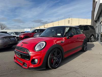 2015 Mini Cooper S - Thumbnail