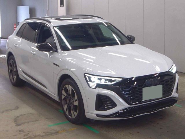 2024 Audi Q8
