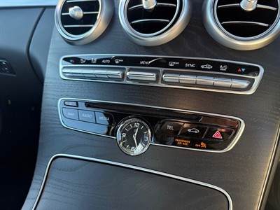2016 Mercedes-Benz C 300 - Thumbnail