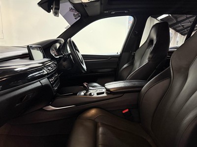 2016 BMW X5 - Thumbnail