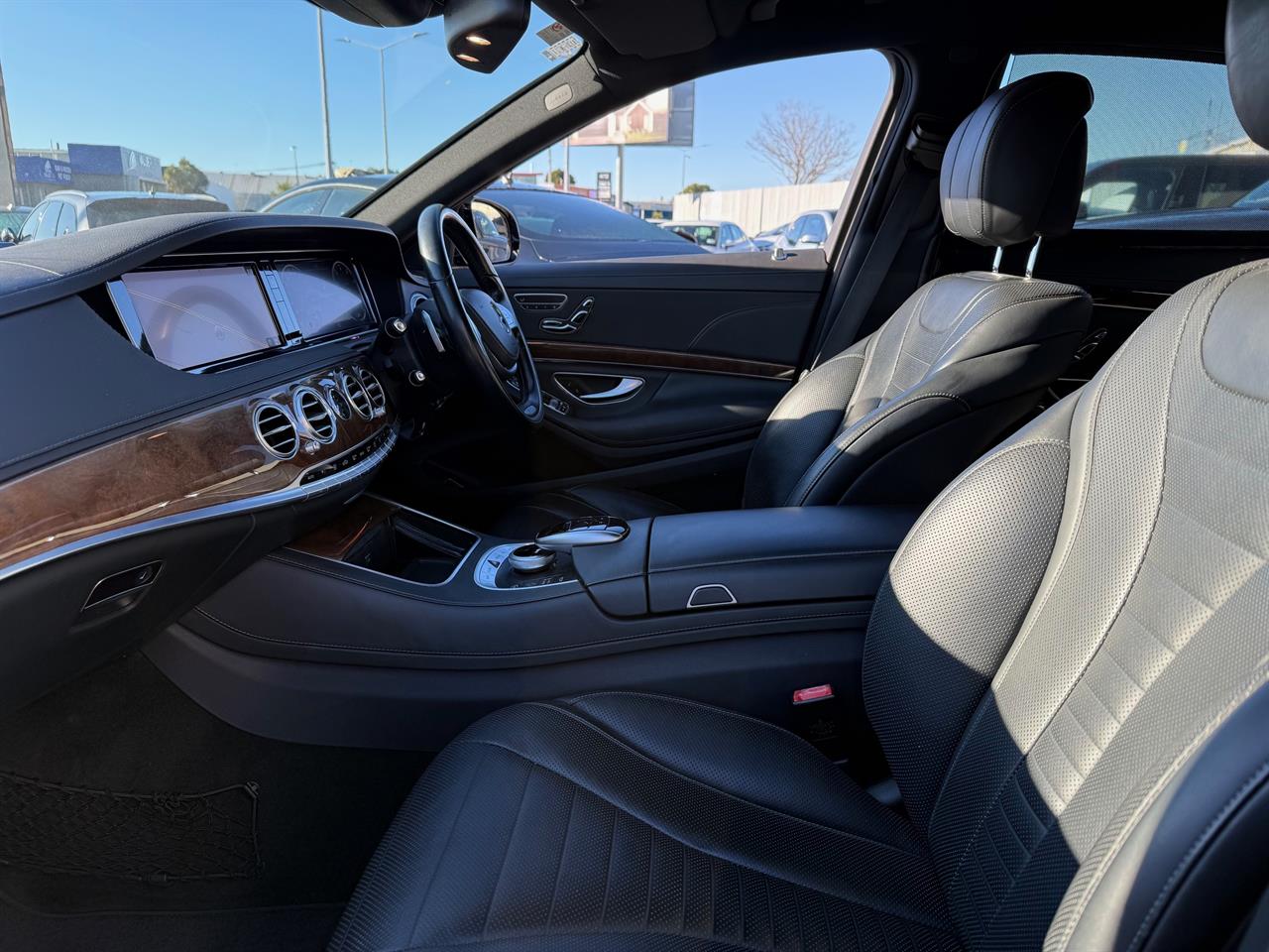 2014 Mercedes-Benz S 400