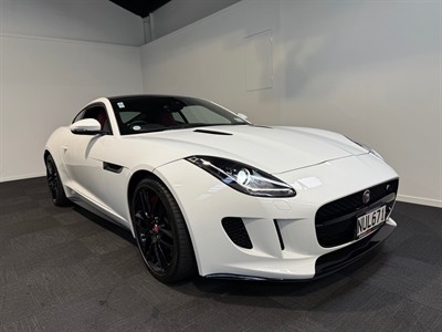 2015 Jaguar F-Type - Thumbnail