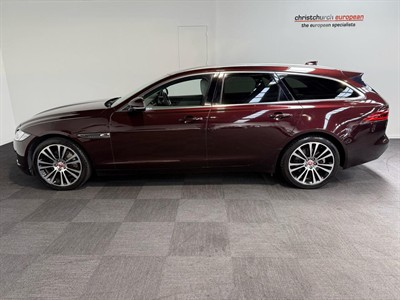 2018 Jaguar XF - Thumbnail