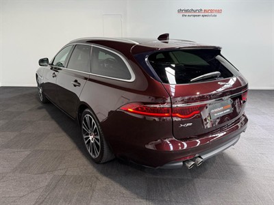 2018 Jaguar XF - Thumbnail