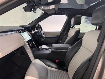 2021 Land Rover Discovery - Thumbnail