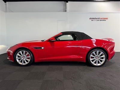 2014 Jaguar F-Type - Thumbnail