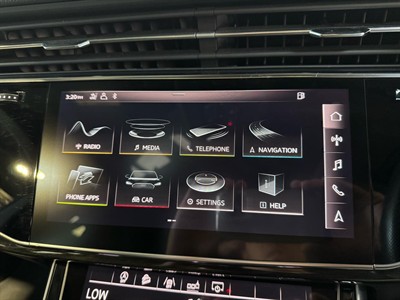 2018 Audi Q8 - Thumbnail