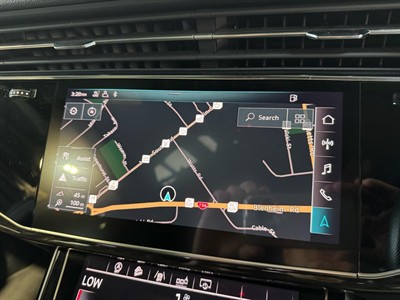 2018 Audi Q8 - Thumbnail