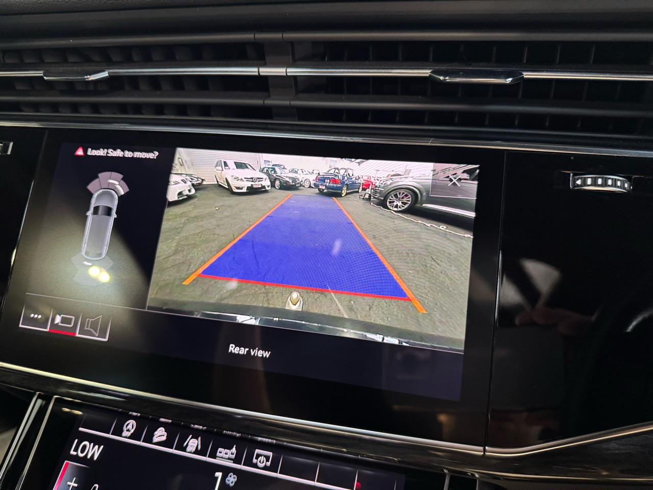 2018 Audi Q8