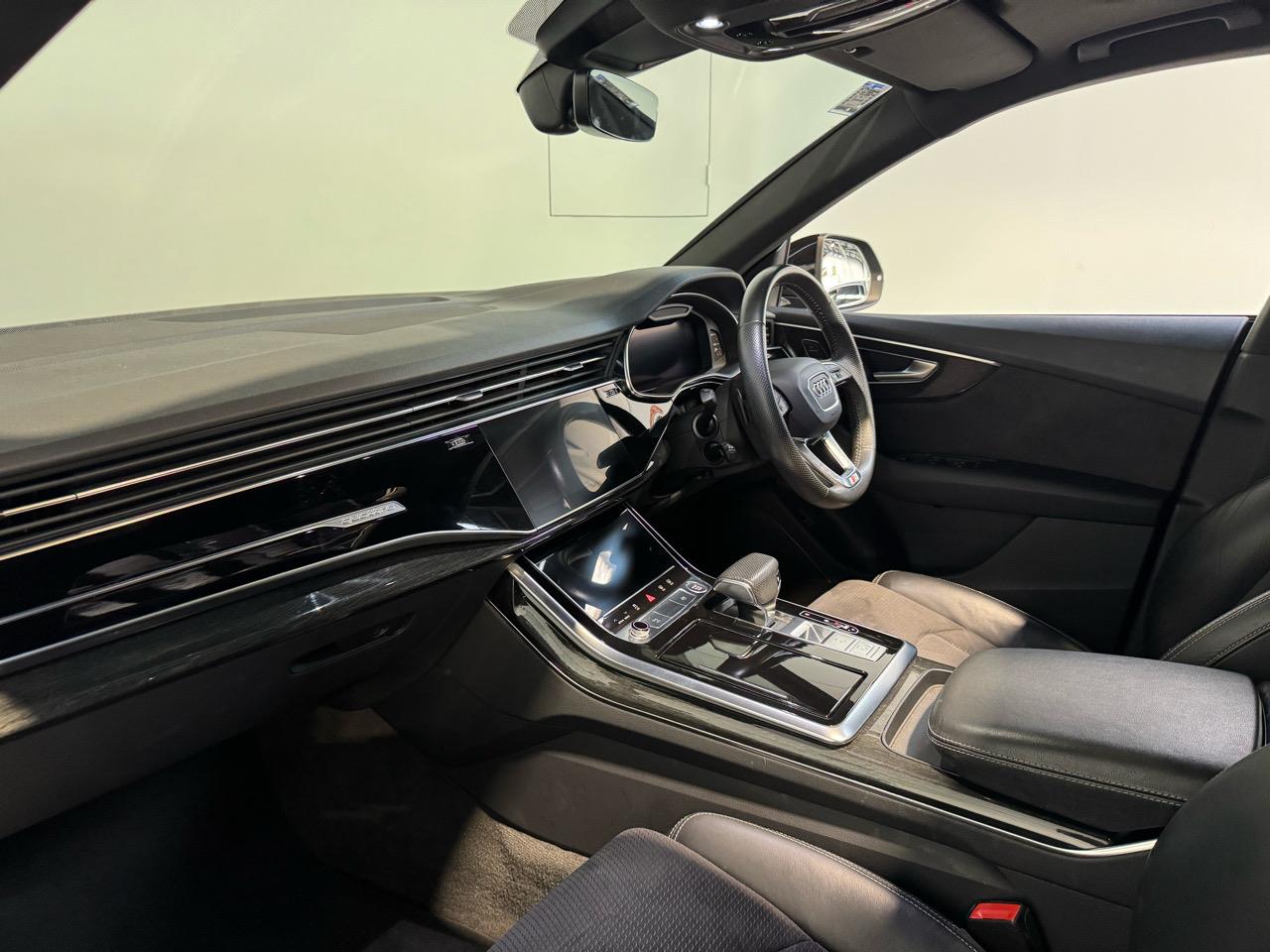 2018 Audi Q8