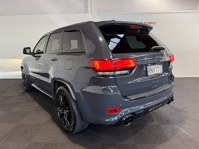 2018 Jeep Grand Cherokee - Thumbnail
