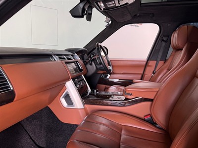 2015 Land Rover Range Rover Vogue - Thumbnail