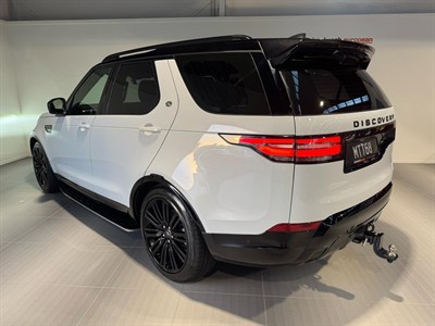 2020 Land Rover Discovery - Thumbnail