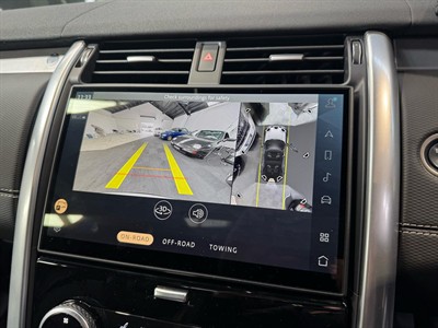 2025 Land Rover Discovery - Thumbnail