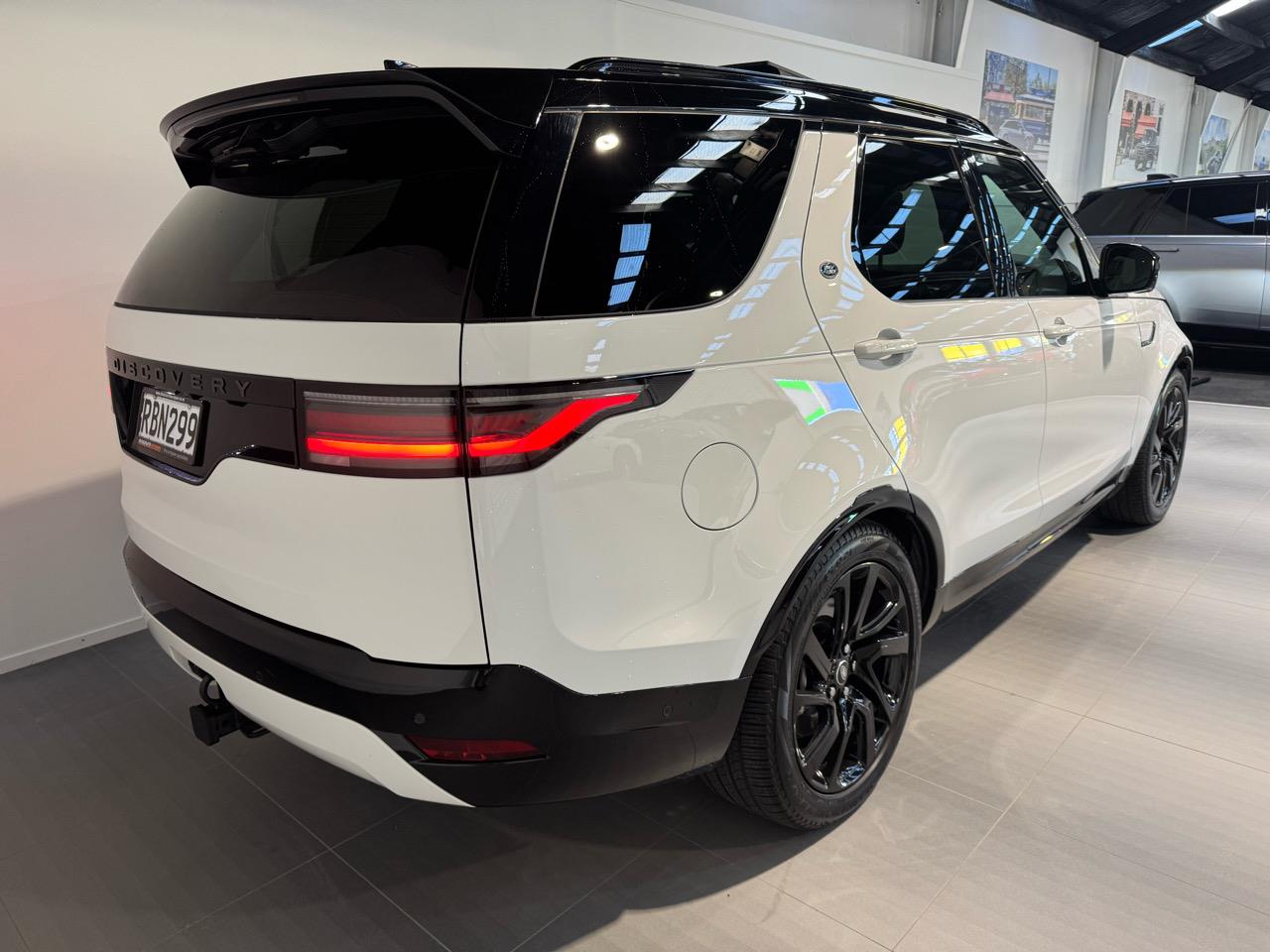 2025 Land Rover Discovery
