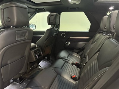 2025 Land Rover Discovery - Thumbnail